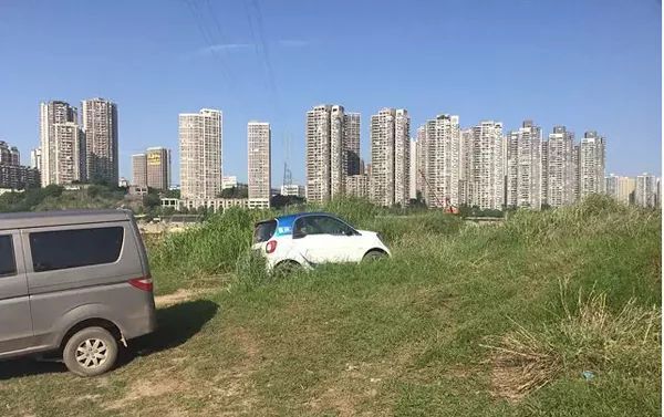 摩拜和ofo失败的原因,摩拜车轮胎爆了