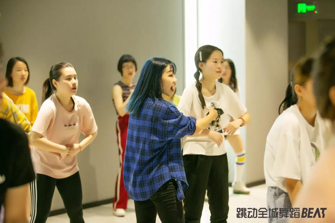 跳舞最忌讳的10件事情,跳舞关注事项与禁忌