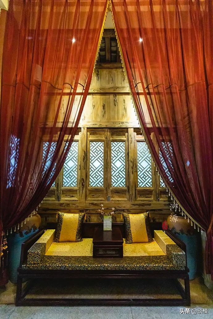 不用出国就能体验瑞士,不用出远门也能享受国际范的温泉