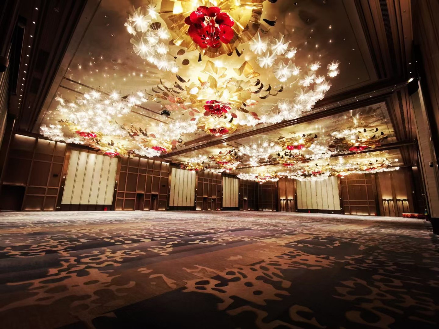 见证青岛丨走进海天领略青岛“第一高度”的全球顶级智慧