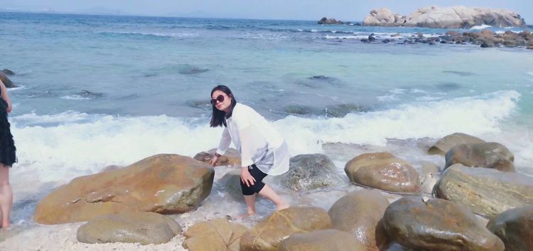 三亚冲浪旅行攻略,去三亚旅游看海