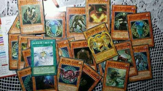 游戏王实体卡盒能不能组套卡组,游戏王实体卡店经营