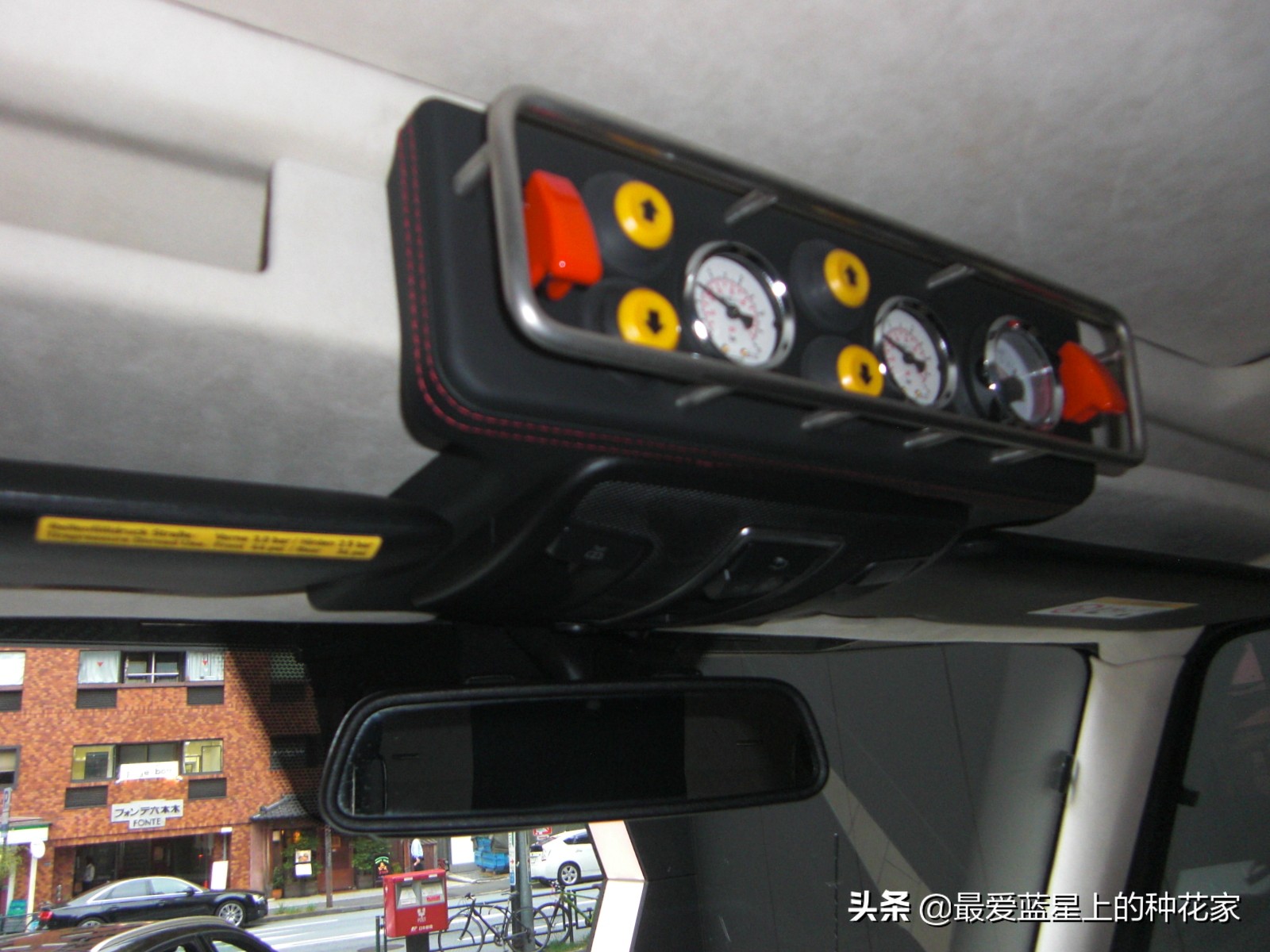 奔驰大g1994老款,奔驰大g有几款车型和价格