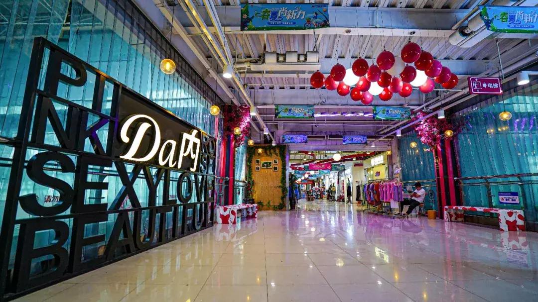 郑州火车站附近商圈,郑州火车站商圈现状