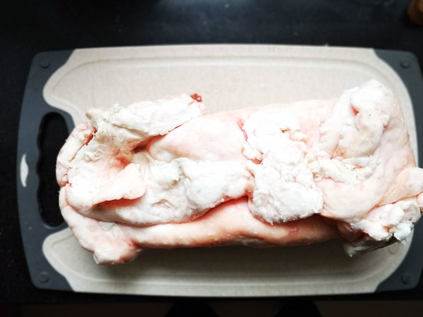 熬猪油放了盐会怎么样,熬猪油熬过头了糊了会有毒吗