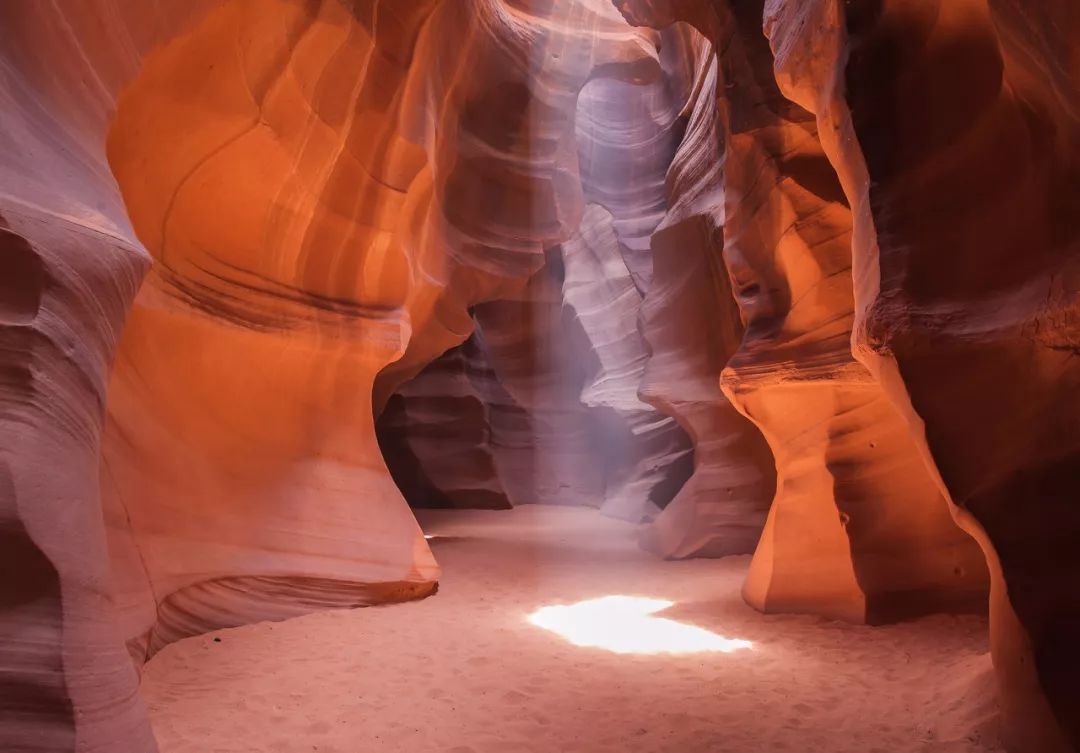 地球上长得最不像地球的地方,世界上最不像地球的地方风景