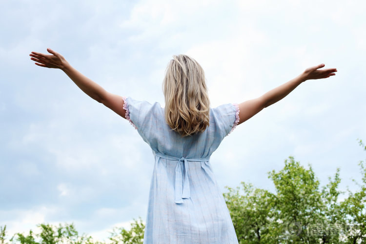 胸罩是乳腺癌元凶吗,有钢圈的内衣会引起乳腺癌吗