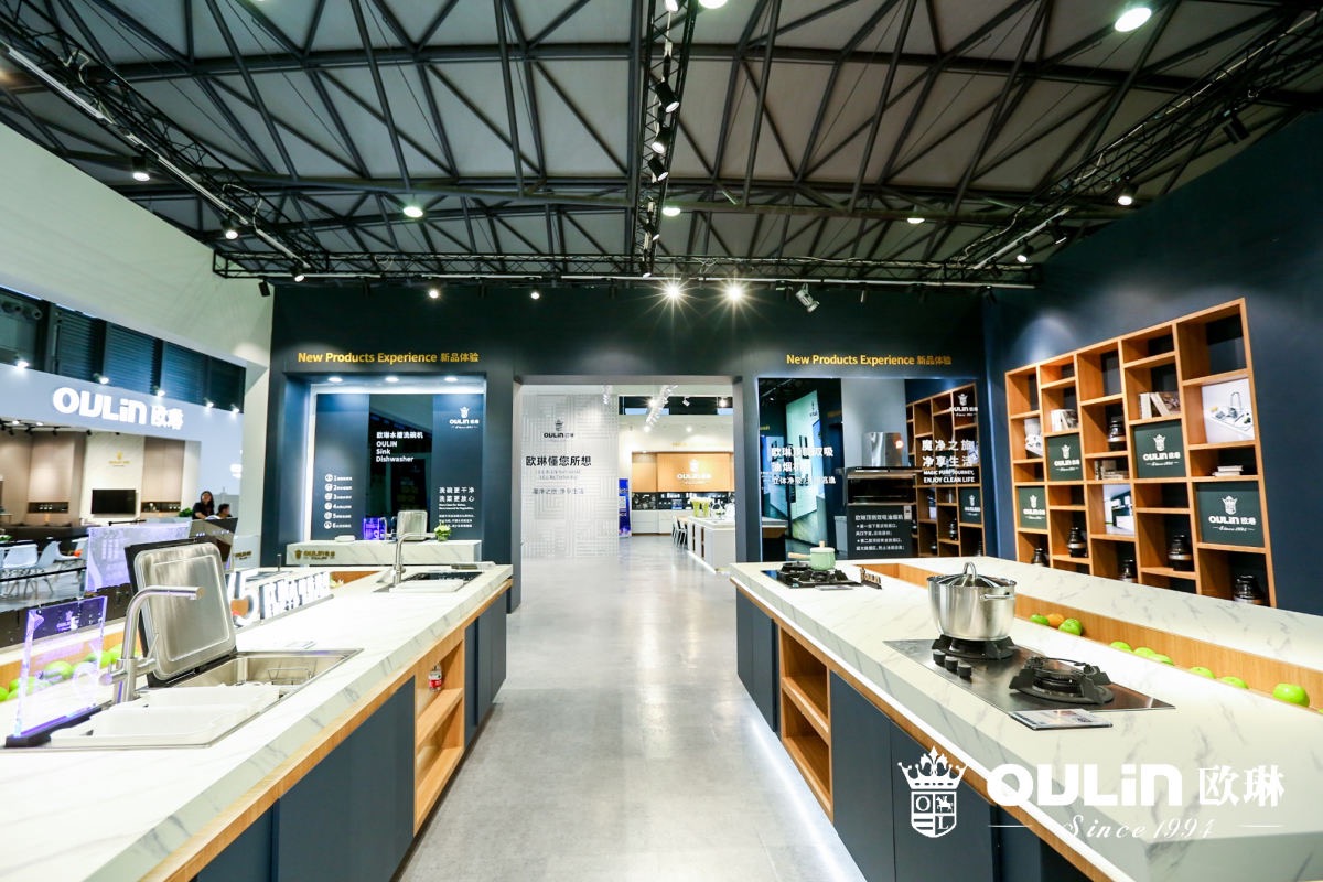 欧琳携“魔净厨房”新产品、“全能空间定制”新理念，闪耀厨卫展