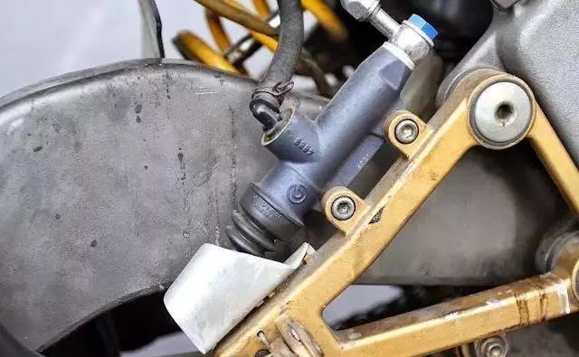 跑山路最实用的125摩托车,125cc摩托可轻松上时速120公里