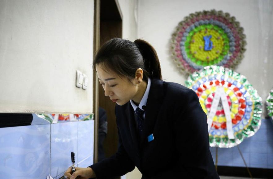 哪4种专业偏冷门但就业率却很高,十大冷门赚钱专业排行榜