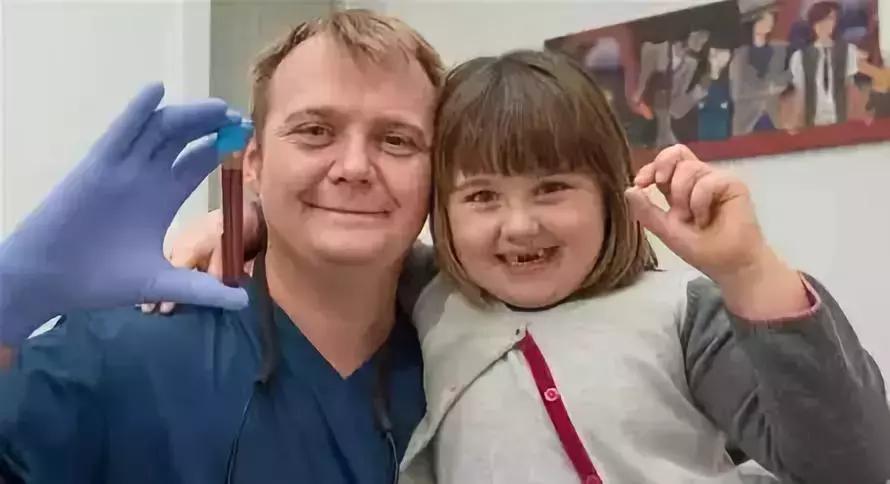 小朋友牙齿受到外伤如何正确处理,牙齿意外脱落如何处理