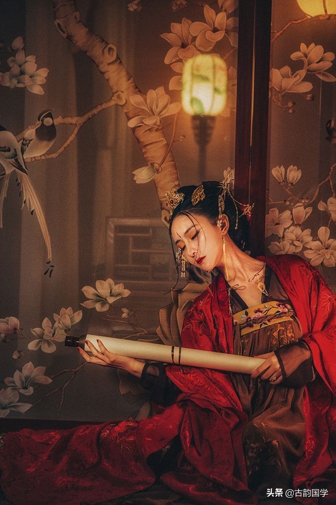 宋词300首全集免费,宋词300首全集完整版带讲解二年级