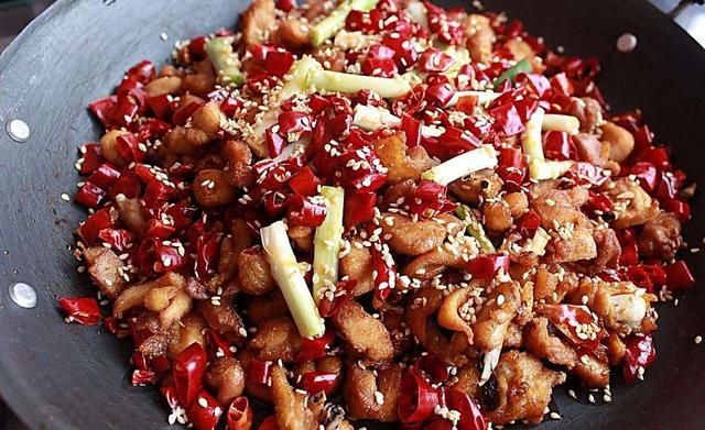 鸡肉嫩滑鸡汤的做法,辣子鸡汤怎么炖好喝