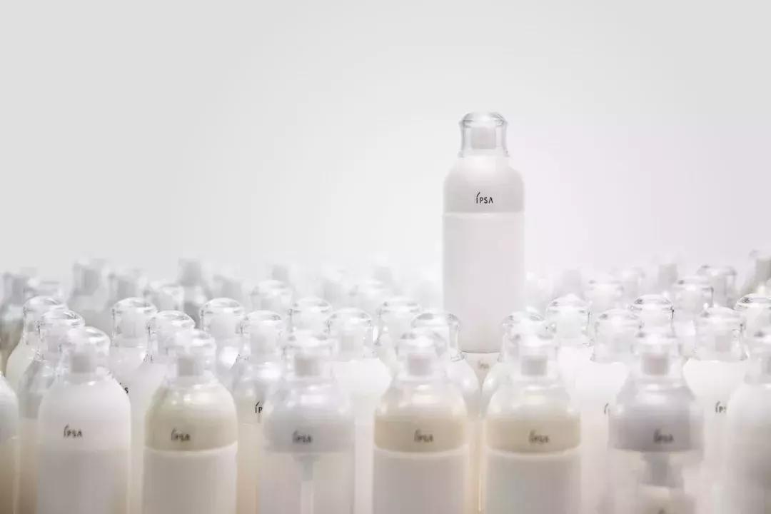 干皮夏天护肤水推荐,干皮用什么保湿水效果最好呢女士