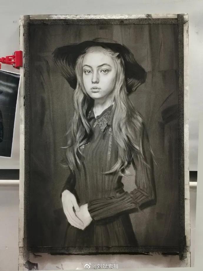 刘斌素描技法用的绘画材料,刘斌素描用的什么笔