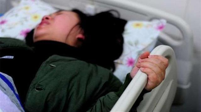 孕妇悬浮肚产后如何修复,孕妇悬浮肚怎么纠正