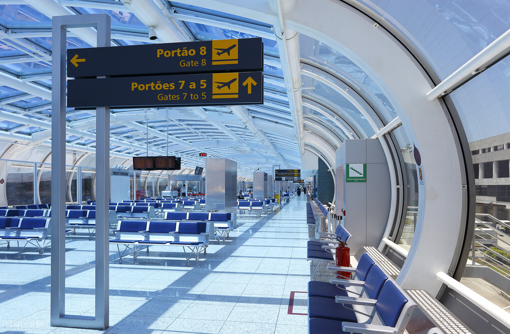 全球十大机场排名2021,全球前三名机场