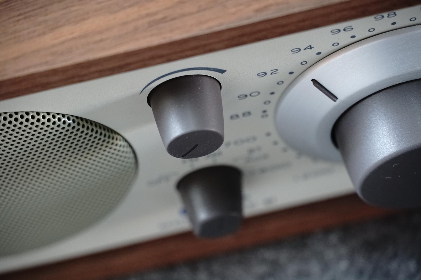 据说退烧的都用它当主力*放播**器了谈美国大牌收音机音质强到几何