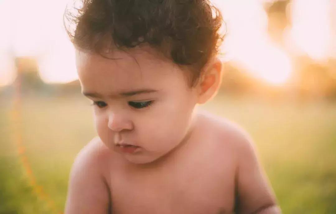 千万别低估雾霾的危害！你以为平时戴的口罩有用？天真！