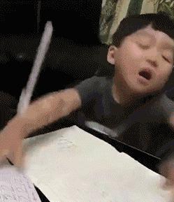 家长需要陪孩子做作业吗,家长不会陪孩子做作业怎么办