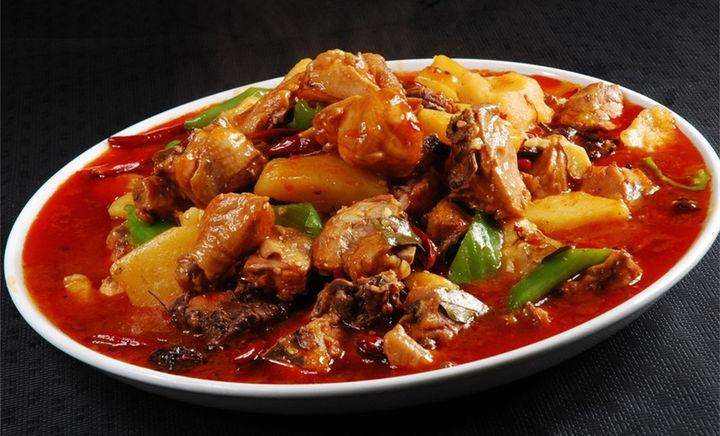 从新疆去内地旅游首选哪个城市,北疆和南疆旅游的区别