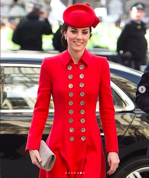 梅根最新着装,梅根和凯特谁衣品好