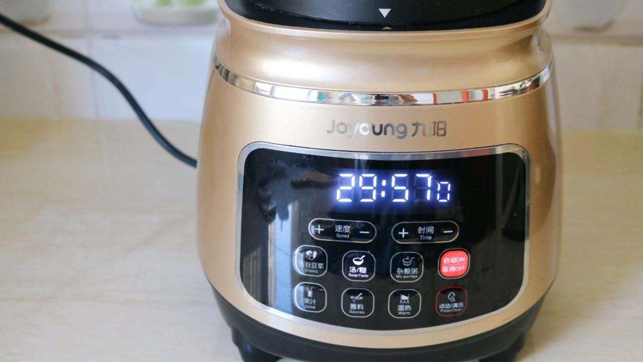 小米核桃红枣糊,小米苹果红枣糊