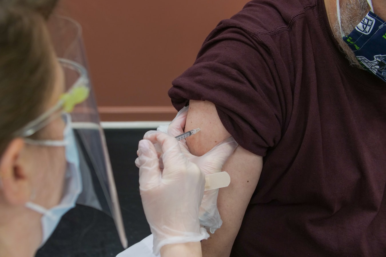 艾滋病患者福音：美国监管机构批准首个长效HIV组合治疗药物