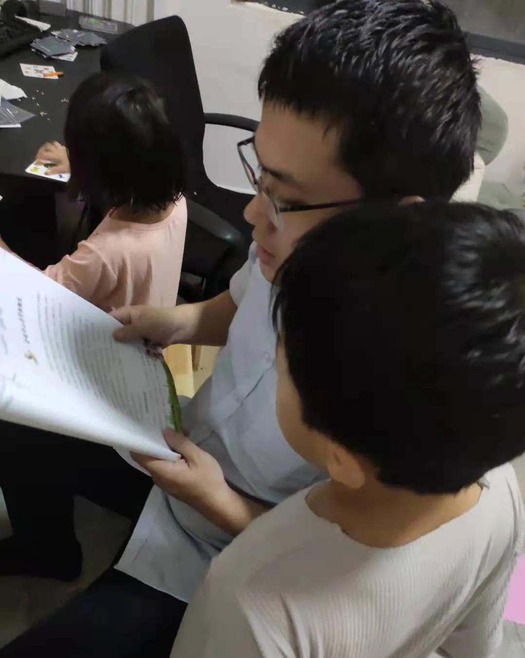 开封市实验小学家校携手促和谐,家校共育携手同行静待花开