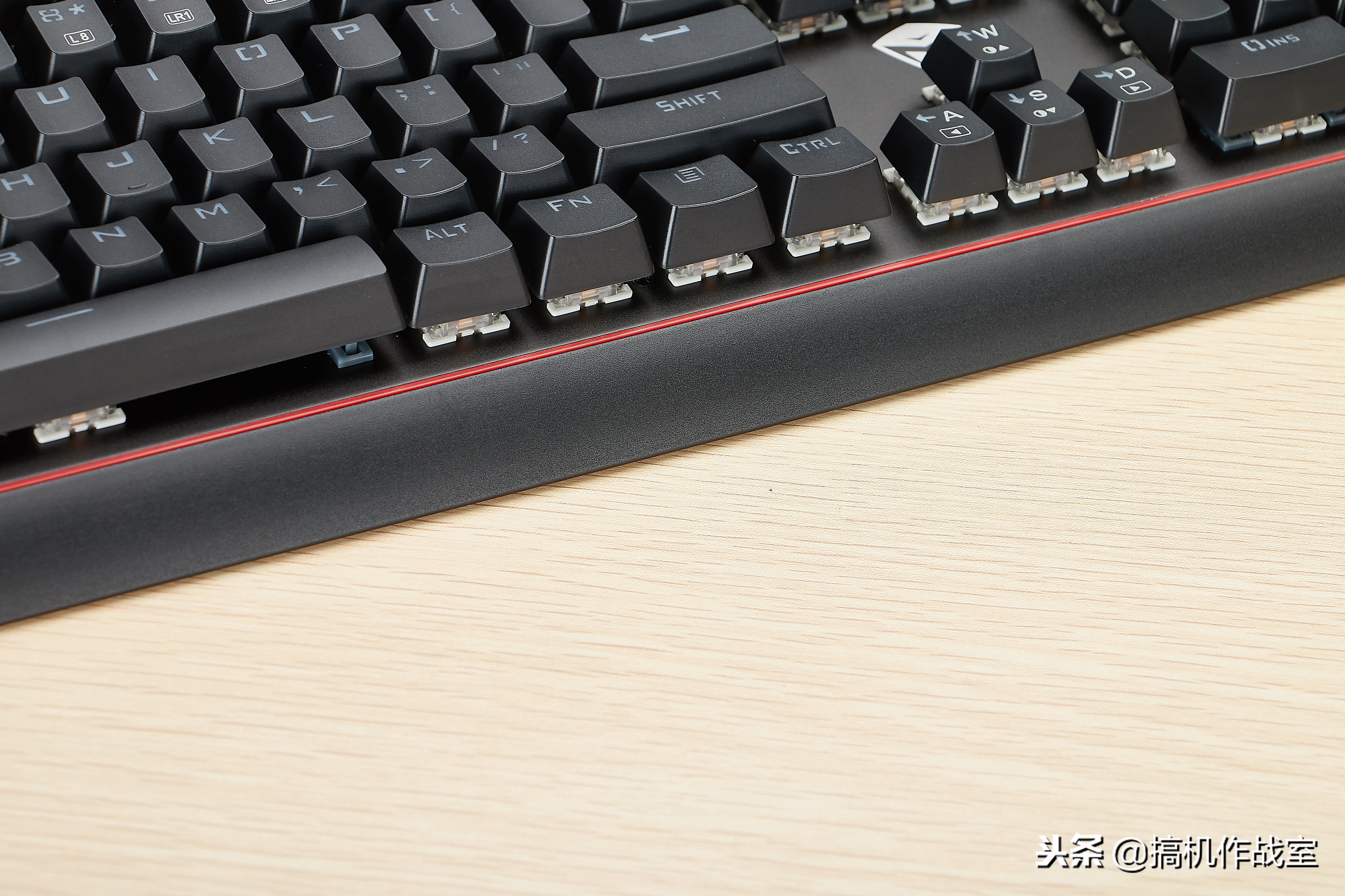 cherry红轴键盘,cherry黑壳青轴