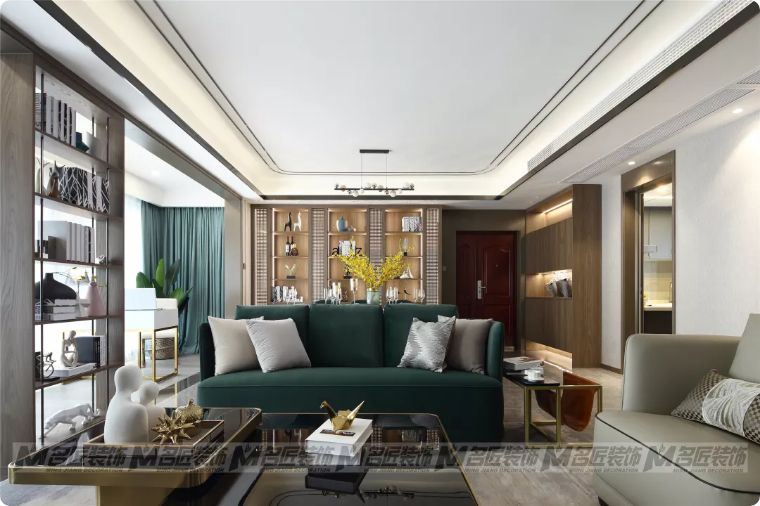 有钱人看不上眼的横厅，在他这里却变成了贵气的中式宫廷