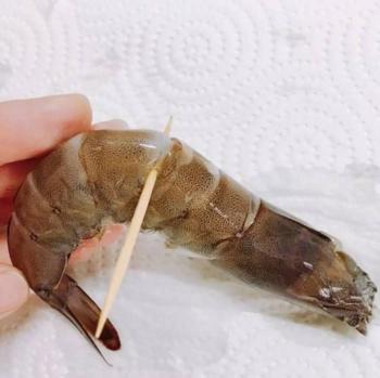 爱吃虾人士的美食食谱,爱吃虾的人怎么挑虾尾呢