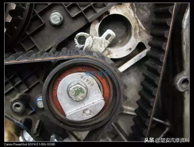 雪铁龙凯旋08款正时记号在哪,雪铁龙爱丽舍正时记号图