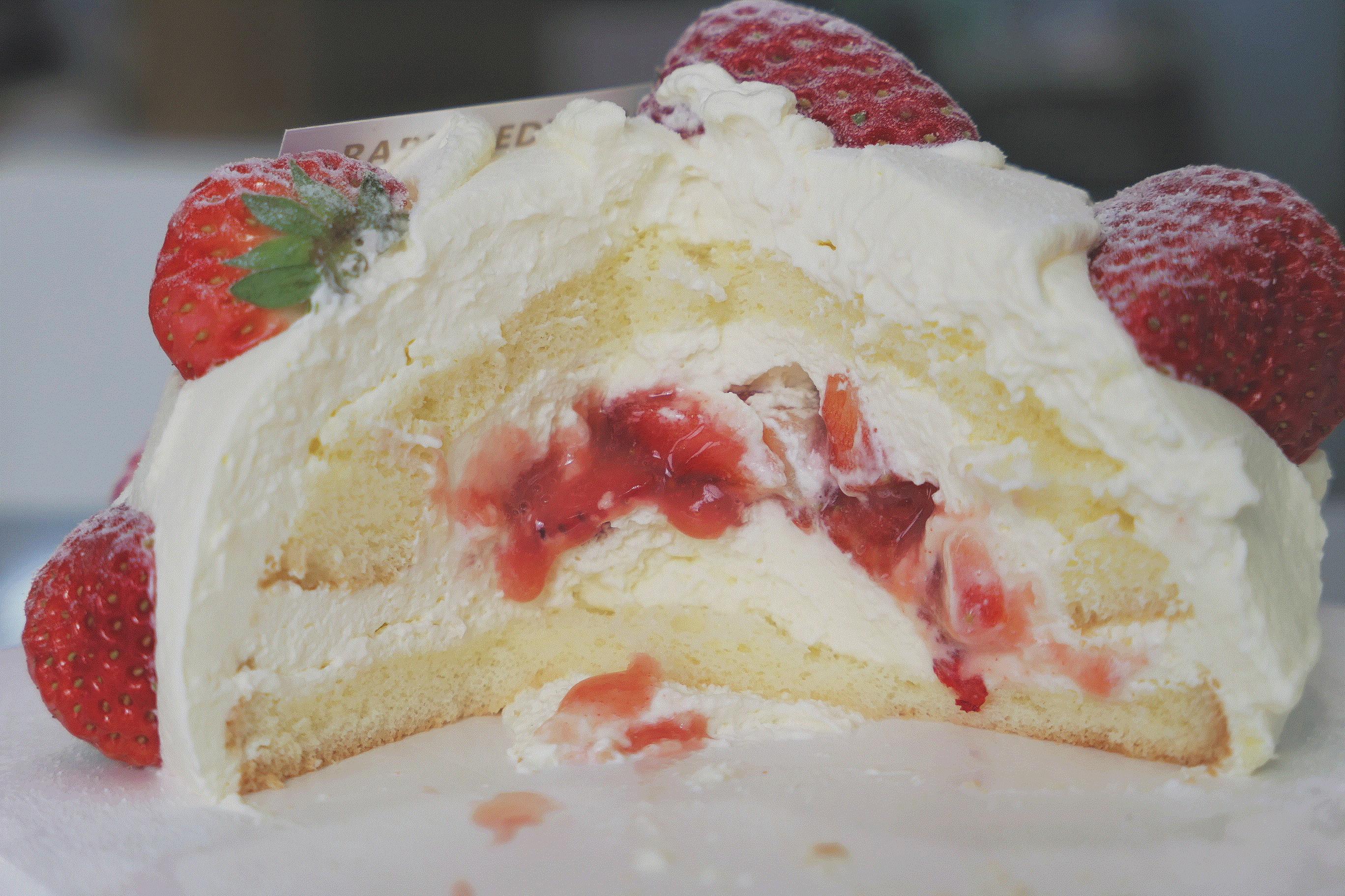 这两家童话般的“魔法蛋糕店”，也太香了吧