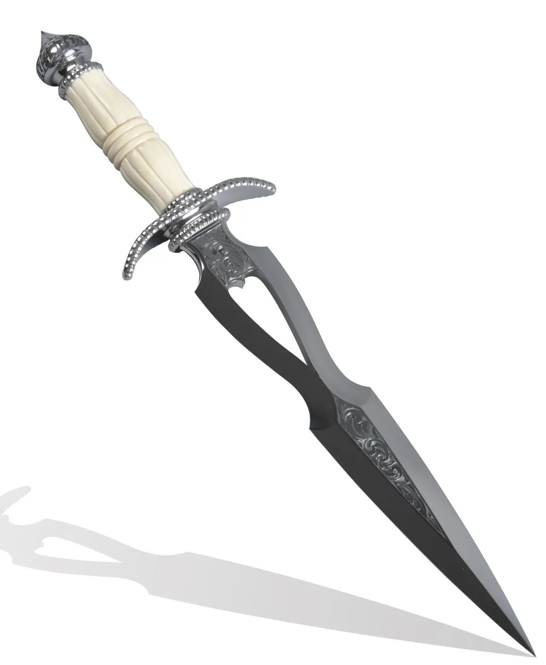 古董冷兵器收藏，就看*刀名**汇！近百件海内外冷兵器已上线