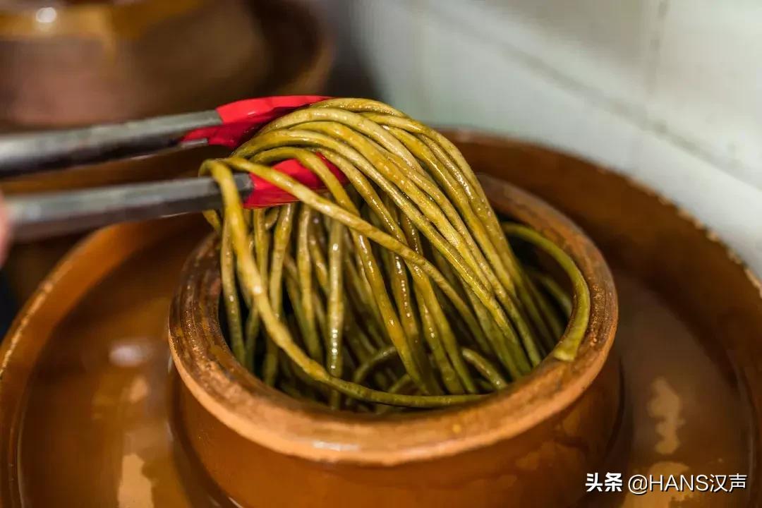 泡菜下酒越喝越有，汉口老杆的硬核下午茶