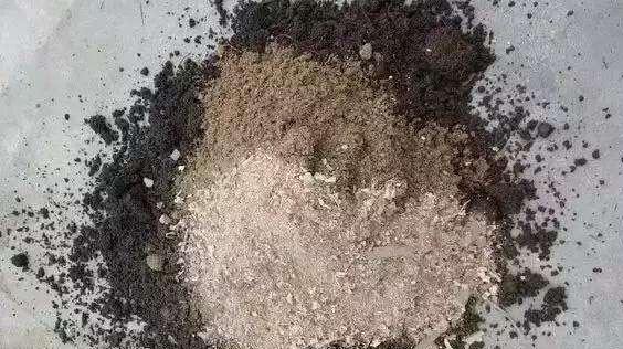 锯末发酵的养花肥料有哪些,喜欢养花就避免不了虫害