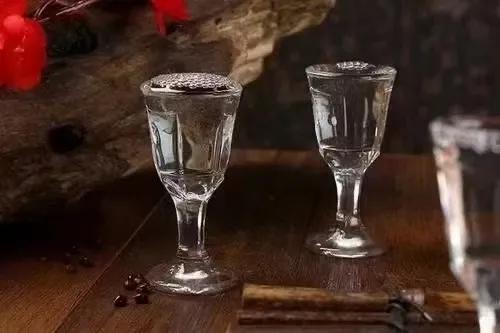 酱酒保存最好方法,整箱酱酒怎么保存