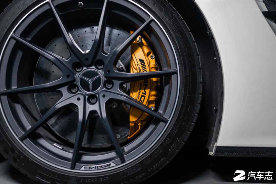 slsblackseries零百加速,奔驰slsamgblackseries顶配