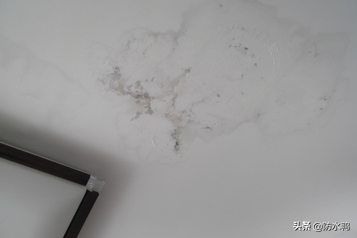 屋顶渗水最佳解决方案,屋顶瓷砖渗水补救方法