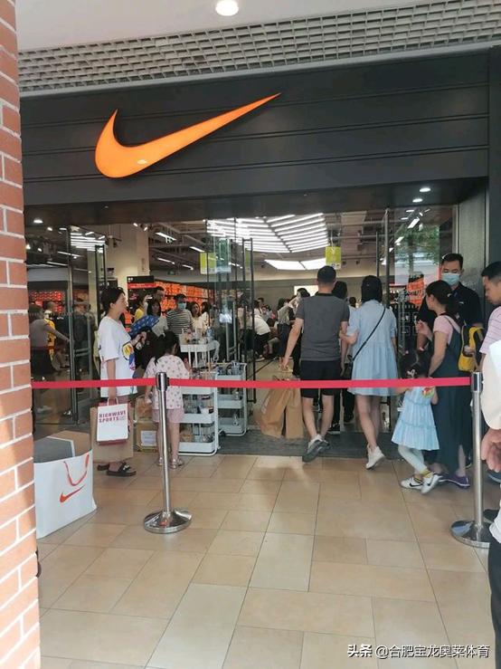 连云港阿迪折扣店加盟,阿迪达斯折扣店加盟