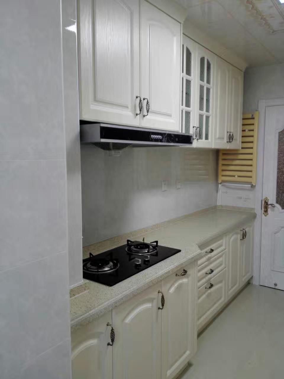 全屋定制烟机吊柜设计,油烟机与柜子齐平怎么设计柜子