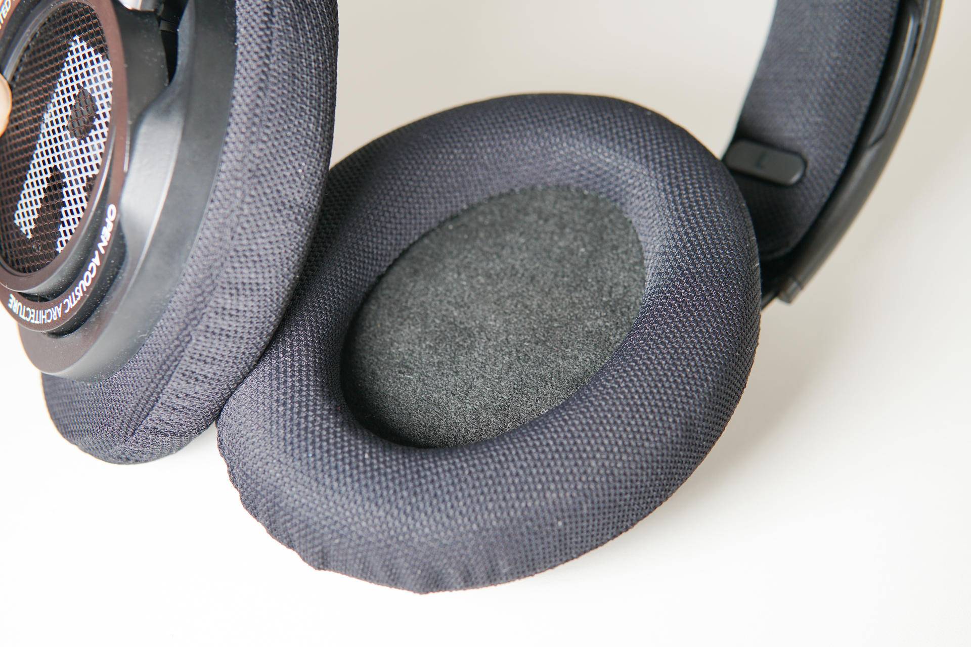 飞利浦耳机shp9500,飞利浦shp9500耳机上有麦克风吗