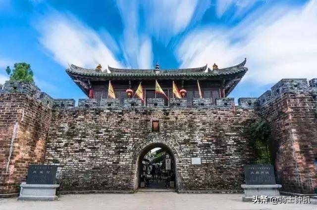 深圳大鹏较场尾海边民宿小镇，清明放假可以去逛逛哦