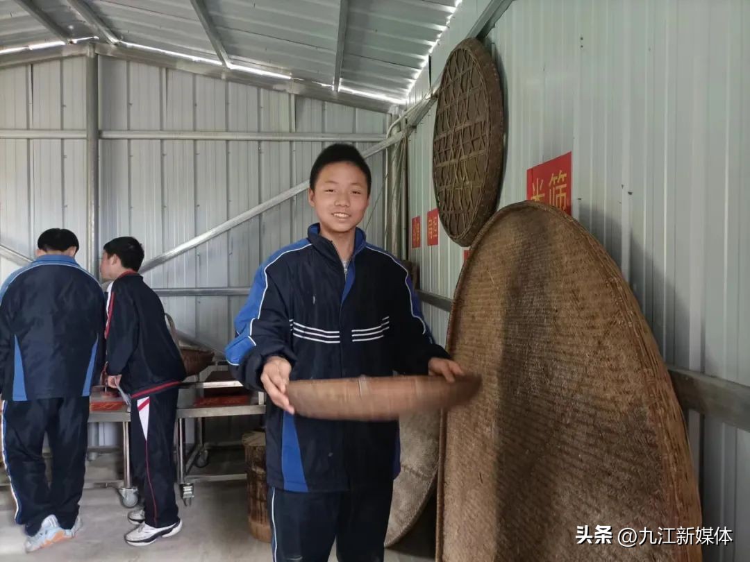 陶渊明雕塑广场,江西省九江市陶渊明塑像