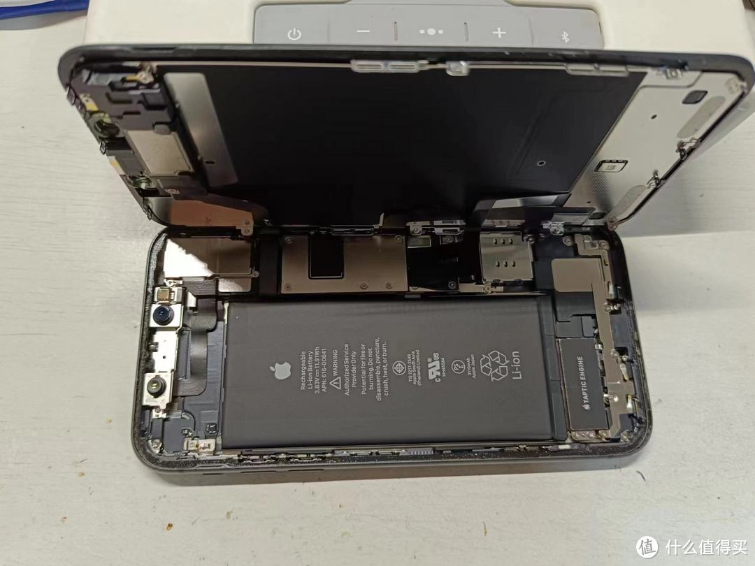 iphone11换屏幕换电池教程,iphone11单独更换外屏电池