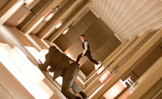 世界科幻电影排行榜前十名,最新十大科幻电影排行榜前十名