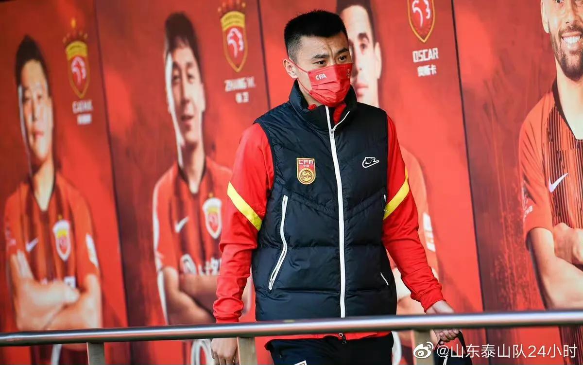 中国足球男子国家队集训名单,中国男子足球国家队射门训练日常